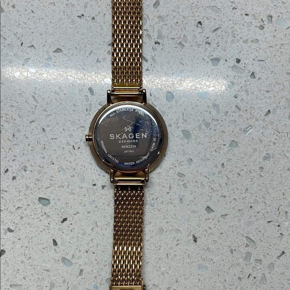 Skagen Ditte Women's Rose Gold Watch - Picture 2 of 7